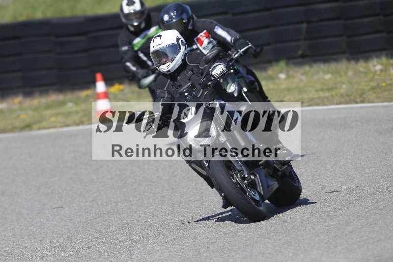 /01 02.04.2026 MAZ ADR/Gruppe gelb Gruppe gruen/47